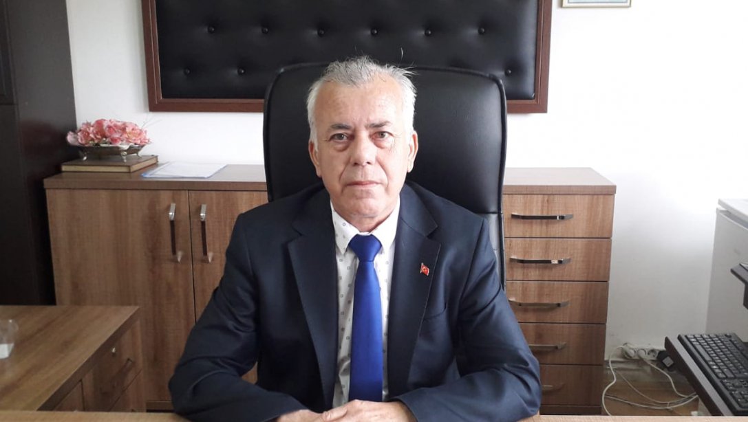 İlçe Milli Eğitim Müdürü olarak görevlendirilen Cevdet ŞENOL, 27.06.2022 tarihinde ilçemizdeki görevine başlamıştır.